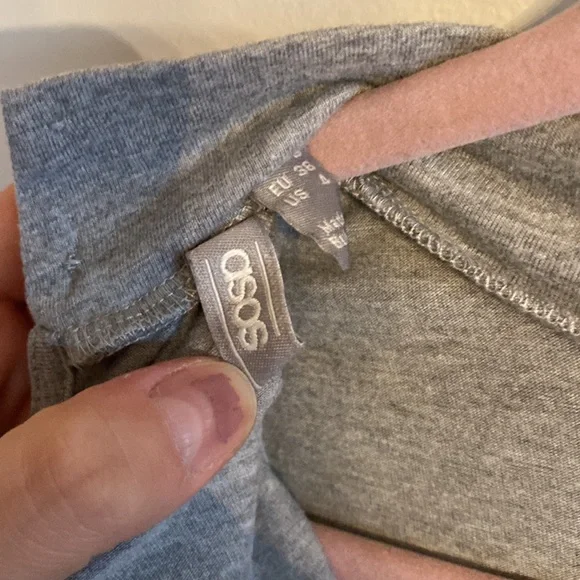 🟢10/$10 - grey dress - Picture 4 of 4